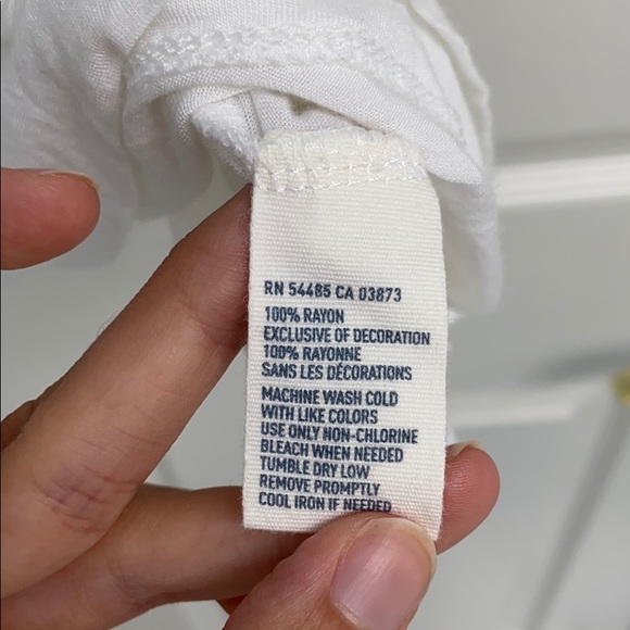 American Eagle floral tank | keyhole back - Picture 6 of 6